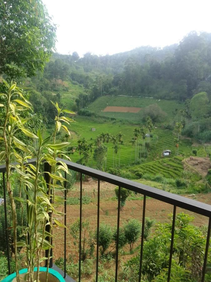 Silent Nest Bed & Breakfast เอลลา ภายนอก รูปภาพ